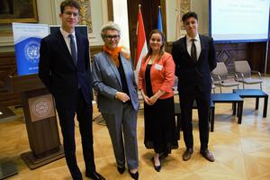 LC_Csoportkép_NKE_Magyar ENSZ_Közös rendezvény a Díszteremben